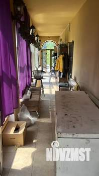 Дом 803м², 2-этажный, участок 15 сот.  