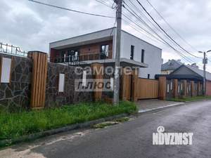 Дом 333м², 2-этажный, участок 11 сот.  