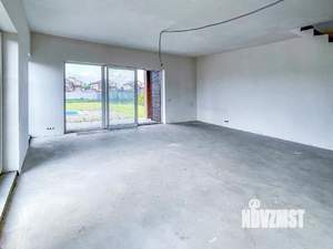 Дом 200м&sup2;, 2-этажный, участок 15 сот.  