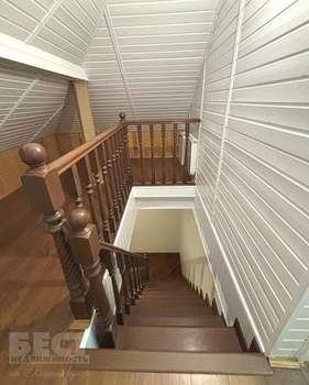 Дом 334м², 4-этажный, участок 10 сот.  