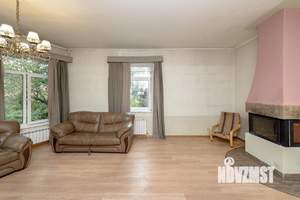 Дом 216м², 2-этажный, участок 6 сот.  