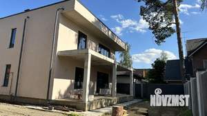 Коттедж 351м², 2-этажный, участок 6 сот.  