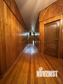 Дом 462м², 3-этажный, участок 18 сот.  