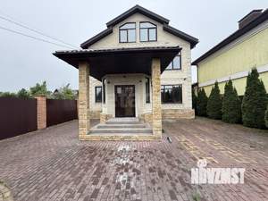 Дом 280м², 3-этажный, участок 6 сот.  