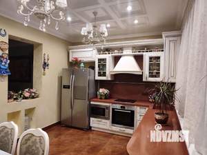 Дом 170м², 2-этажный, участок 5 сот.  