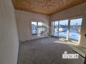 Дом 160м², 2-этажный, участок 6 сот.  