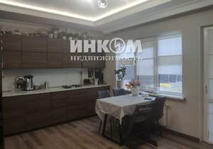 Дом 230м², 2-этажный, участок 9 сот.  