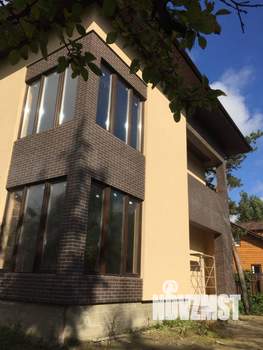 Дом 235м², 3-этажный, участок 11 сот.  