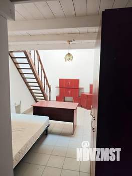 Коттедж 2340м², 4-этажный, участок 10 сот.  