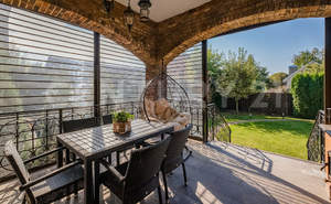 Дом 432м², 3-этажный, участок 10 сот.  