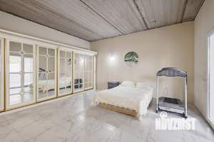 Дом 350м², 3-этажный, участок 4 сот.  