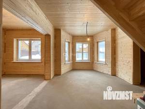 Дом 120м², 2-этажный, участок 6 сот.  