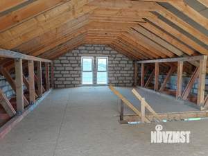 Коттедж 195м&sup2;, 2-этажный, участок 6 сот.  