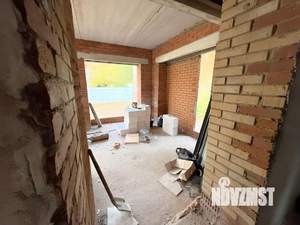 Коттедж 180м&sup2;, 2-этажный, участок 6 сот.  