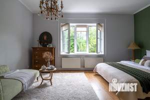 Коттедж 306м², 2-этажный, участок 9 сот.  