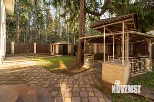 Коттедж 440м², 3-этажный, участок 6 сот.  