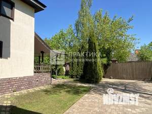 Дом 315м², 3-этажный, участок 8 сот.  