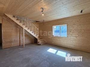Дом 200м², 2-этажный, участок 6 сот.  