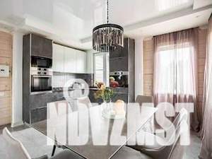 Коттедж 240м², 2-этажный, участок 6 сот.  