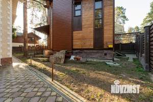 Дом 440м², 3-этажный, участок 6 сот.  