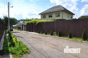 Дом 280м², 3-этажный, участок 8 сот.  