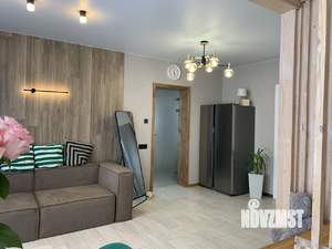 Дом 92м², 2-этажный, участок 6 сот.  