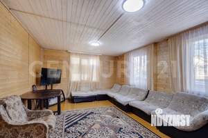 Дом 146м², 2-этажный, участок 10 сот.  