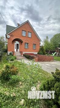 Дом 181м², 2-этажный, участок 8 сот.  