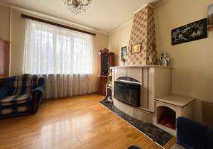 Дом 500м&sup2;, 2-этажный, участок 20 сот.  