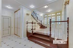 Коттедж 412м&sup2;, 3-этажный, участок 11 сот.  