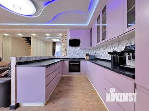 Дом 250м², 2-этажный, участок 8 сот.  