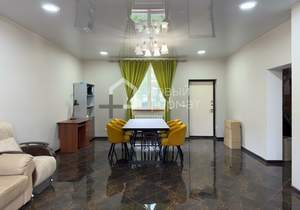 Дом 155м², 2-этажный, участок 5 сот.  