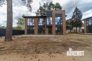 Дом 225м&sup2;, 2-этажный, участок 6 сот.  