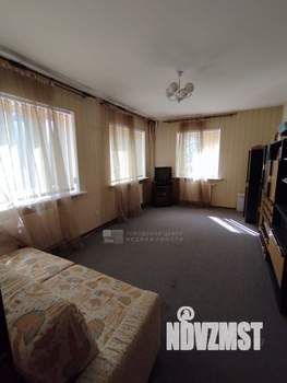 Дом 340м², 3-этажный, участок 14 сот.  