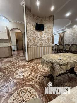 Дом 350м², 3-этажный, участок 10 сот.  