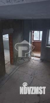 Коттедж 330м², 4-этажный, участок 6 сот.  