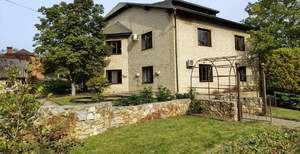 Дом 650м², 3-этажный, участок 23 сот.  