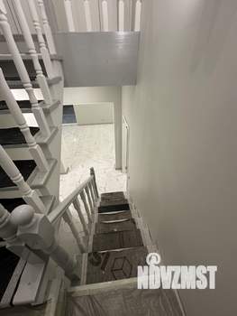 Дом 189м², 2-этажный, участок 5 сот.  