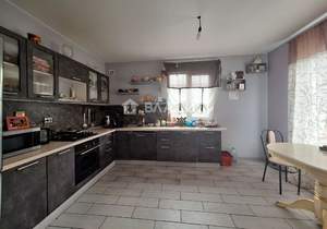 Дом 155м², 2-этажный, участок 3 сот.  