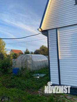 Дом 100м&sup2;, 2-этажный, участок 7 сот.  