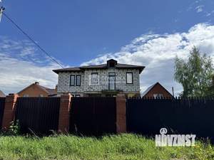 Дом 240м², 2-этажный, участок 10 сот.  