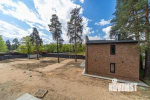 Дом 225м&sup2;, 2-этажный, участок 6 сот.  