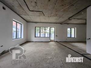 Коттедж 240м², 2-этажный, участок 5 сот.  