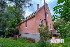 Дом 216м², 2-этажный, участок 6 сот.  