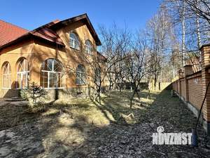 Коттедж 556м², 3-этажный, участок 15 сот.  