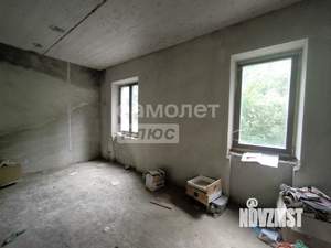 Дом 250м², 3-этажный, участок 11 сот.  