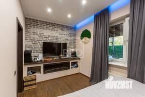 Дом 175м², 2-этажный, участок 6 сот.  