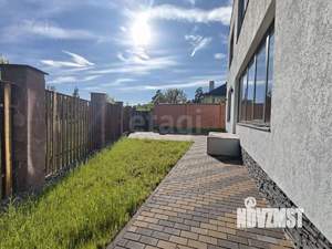 Дом 333м&sup2;, 2-этажный, участок 11 сот.  