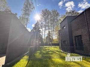 Коттедж 178м&sup2;, 2-этажный, участок 6 сот.  