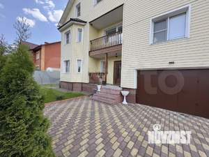 Дом 235м², 3-этажный, участок 9 сот.  